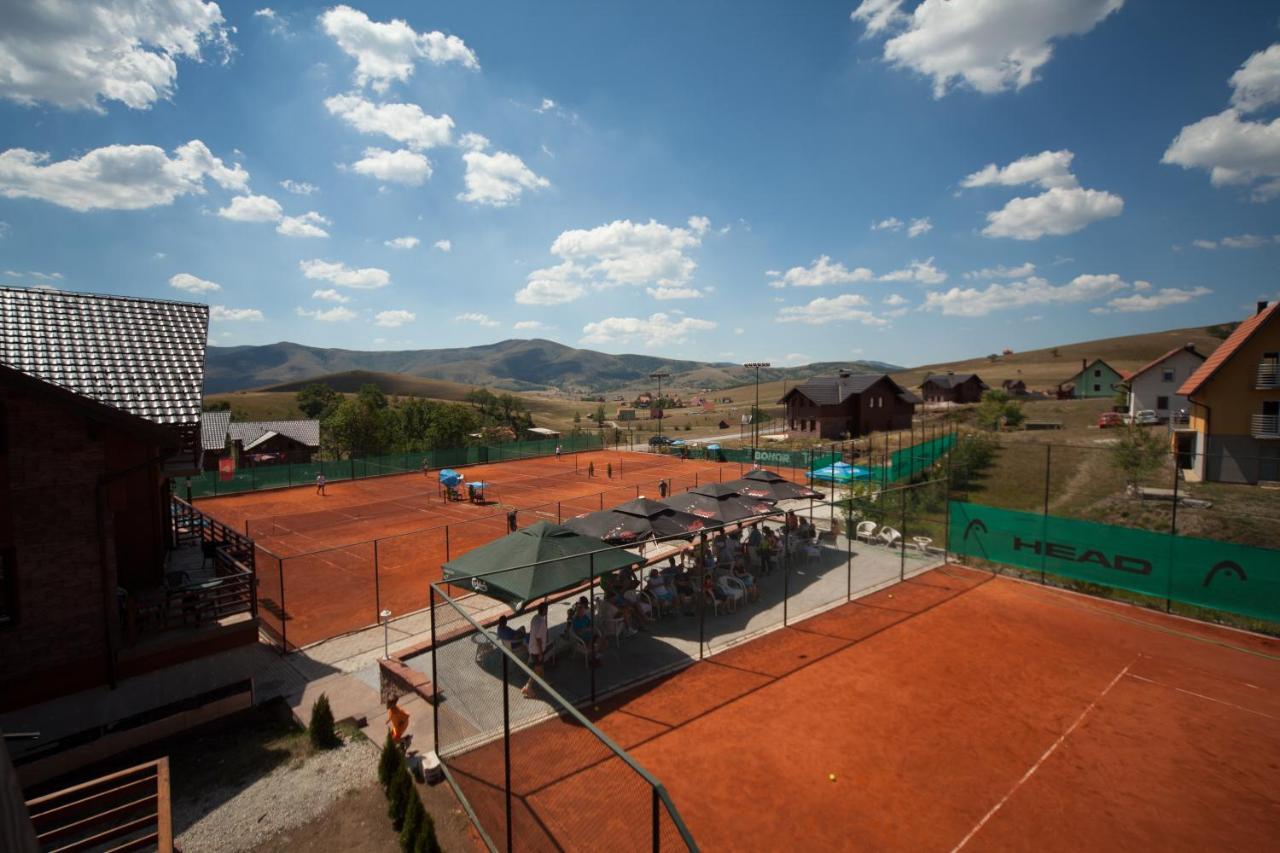Aparthotel Tennis Club